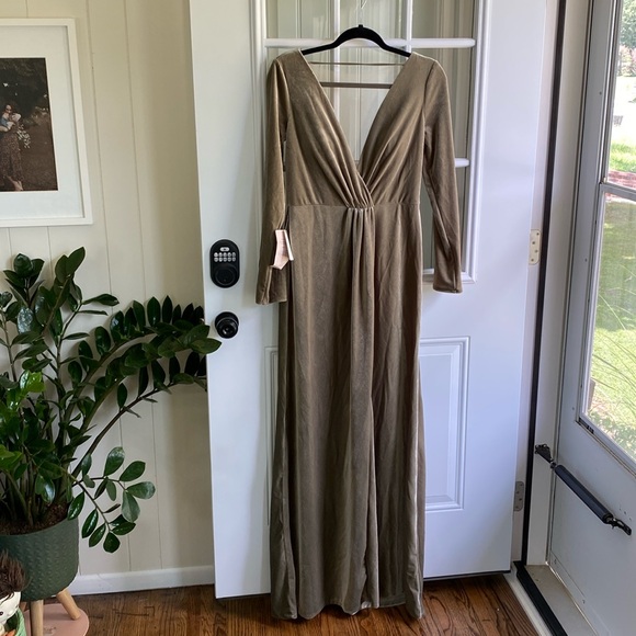 NWT | Jenny Yoo x BHDLN | Velvet Long Sleeved Dress - Picture 1 of 12